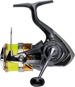 DAIWA 20 Laguna LT, Moulinet de Pêche Spinning, Frein Avant, Spoolée avac J-Braid X4 Jaune